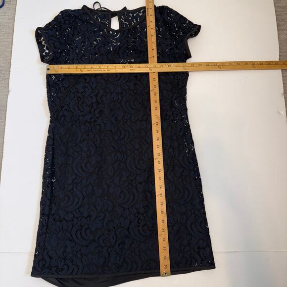 Ann Taylor LOFT Lace Shift Dress Women’s 10 Navy Short Sleeve Lined Cocktail - Picture 14 of 16